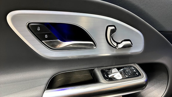 Mercedes-Benz CLA200 24 of 26