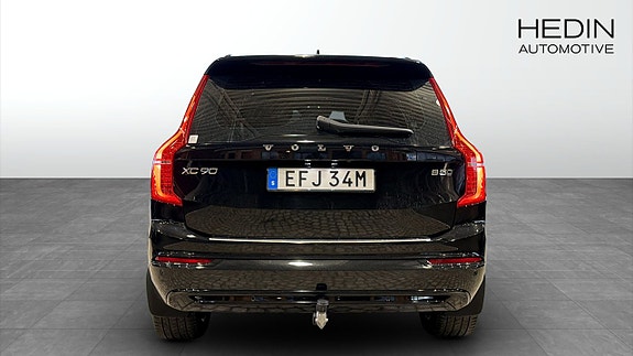 Volvo XC90 7 of 13