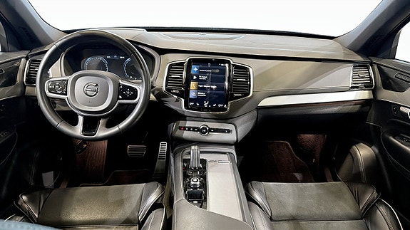 Volvo XC90 4 of 5