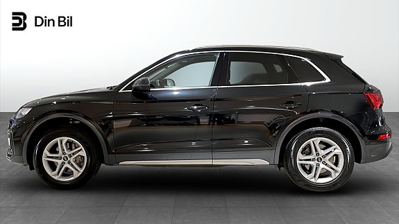 Audi Q5 2 of 5
