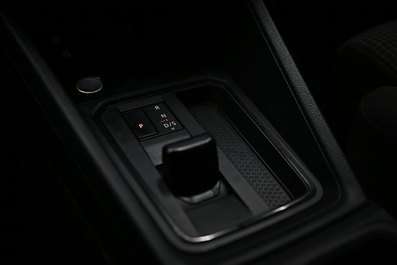 Volkswagen Caddy 25 of 30