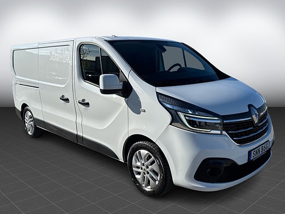 Renault Trafic 3 of 5