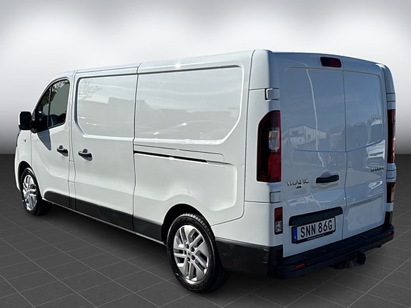 Renault Trafic 5 of 5