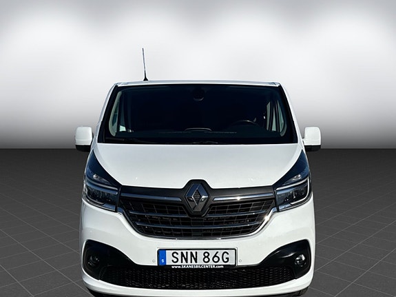 Renault Trafic 2 of 5