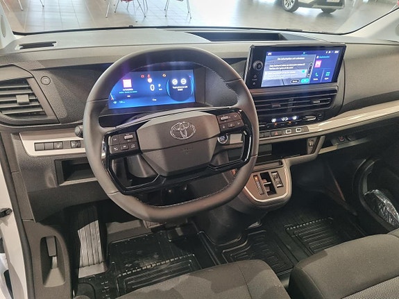 Toyota Proace 8 of 8