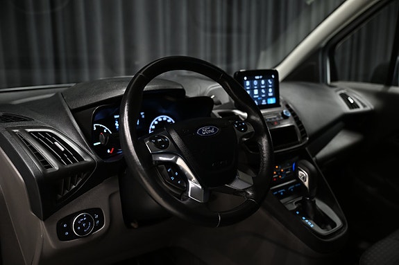 Ford Transit Connect 19 of 30