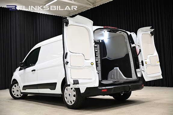 Ford Transit Connect 6 of 30