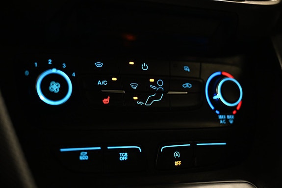 Ford Transit Connect 24 of 30