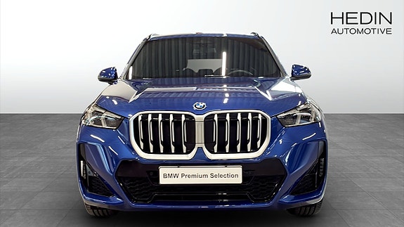 BMW X1 8 of 9