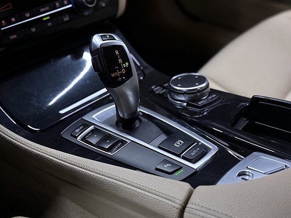 BMW 520d 9 of 11