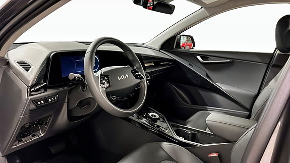 Kia Niro 8 of 12