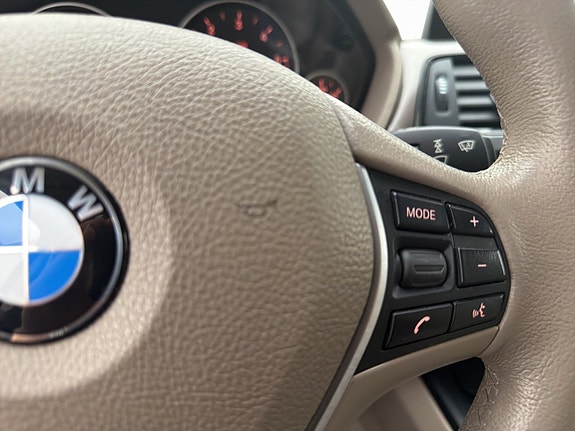 BMW 418d 18 of 30