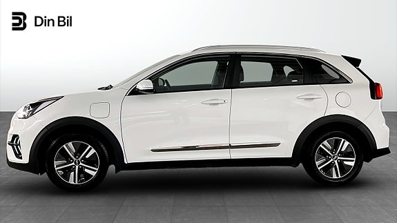 Kia Niro 2 of 21