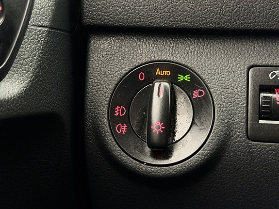 Volkswagen Caddy 15 of 29
