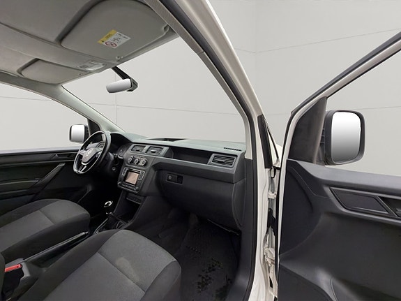 Volkswagen Caddy 25 of 29