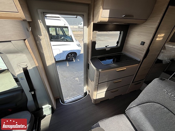 Knaus VAN TI PLUS PLATINUM SELECTION 650 MEG 14 of 14