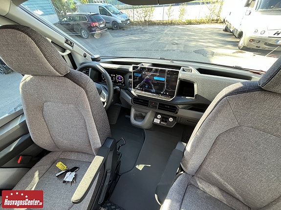 Knaus VAN TI PLUS PLATINUM SELECTION 650 MEG 7 of 14