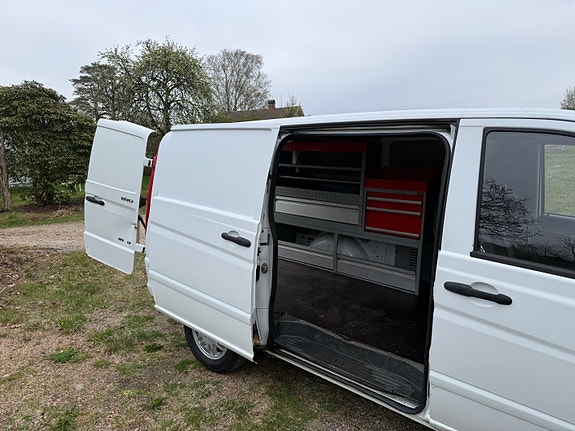 Mercedes-Benz Vito 113 9 of 20
