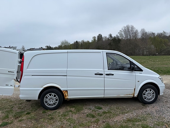 Mercedes-Benz Vito 113 8 of 20