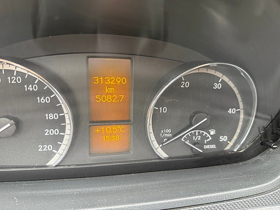 Mercedes-Benz Vito 113 16 of 20