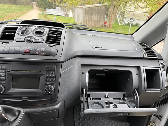 Mercedes-Benz Vito 113 18 of 20