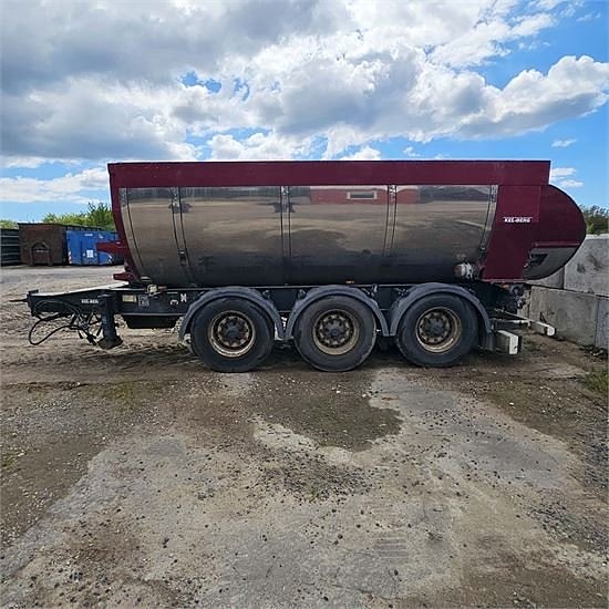 Kel-Berg Asfalt tipper 6 of 30
