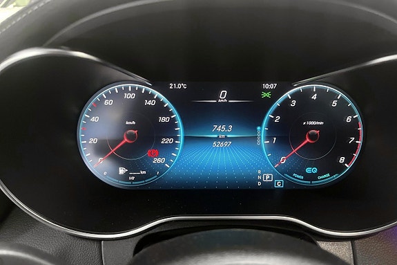 Mercedes-Benz C300 7 of 15