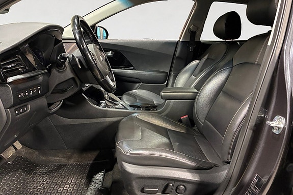 Kia Niro 3 of 5