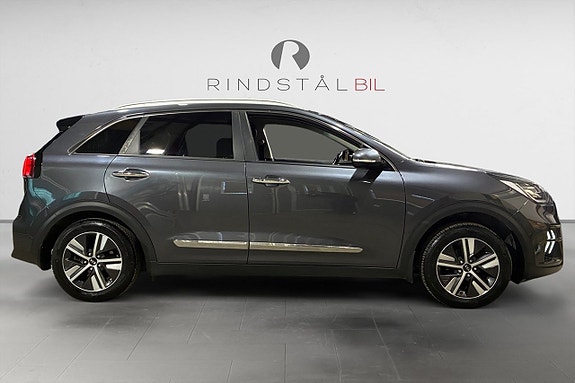 Kia Niro 8 of 17