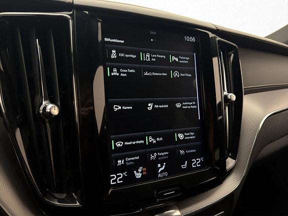 Volvo XC60 27 of 30