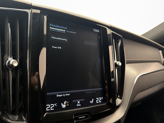 Volvo XC60 20 of 30