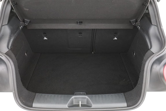 Mercedes-Benz A220 18 of 30