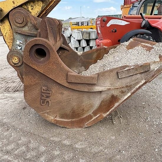 New Holland E485 - 51 ton 9 of 30