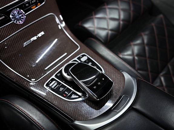 Mercedes-Benz C63 15 of 20