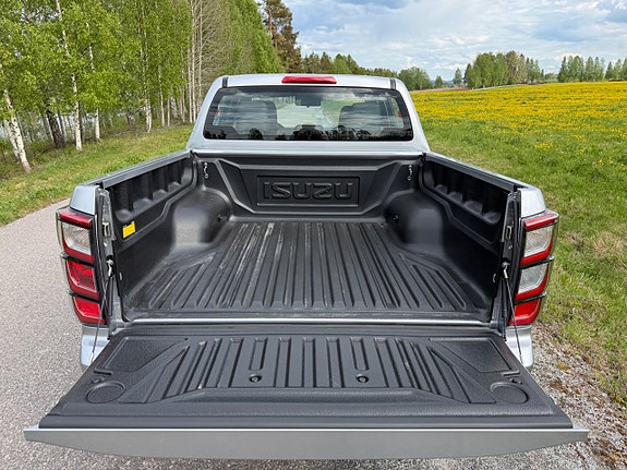 Isuzu D-max 9 of 20