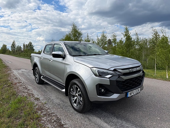 Isuzu D-max