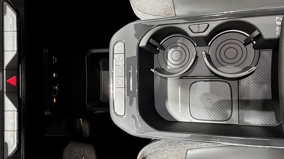 Kia EV5 3 of 15