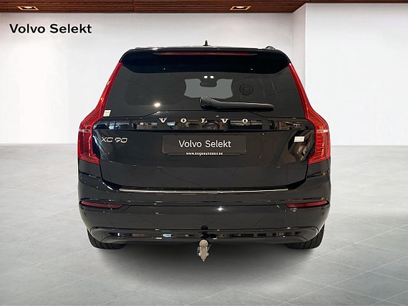 Volvo XC90 7 of 18