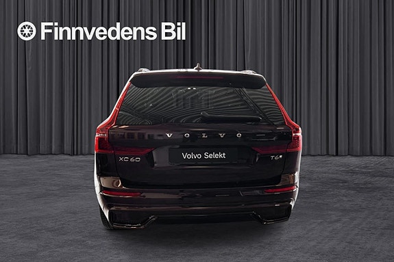 Volvo XC60 3 of 5