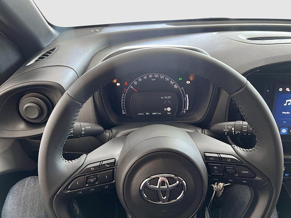 Toyota Aygo X 9 of 13