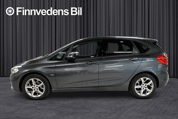 BMW 218d 3 of 14
