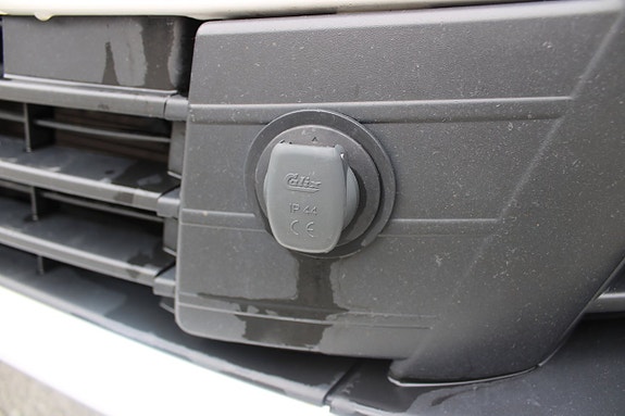 Peugeot Traveller 14 of 15