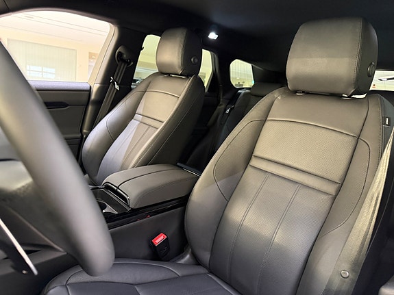 Land Rover Range Rover Evoque 9 of 22