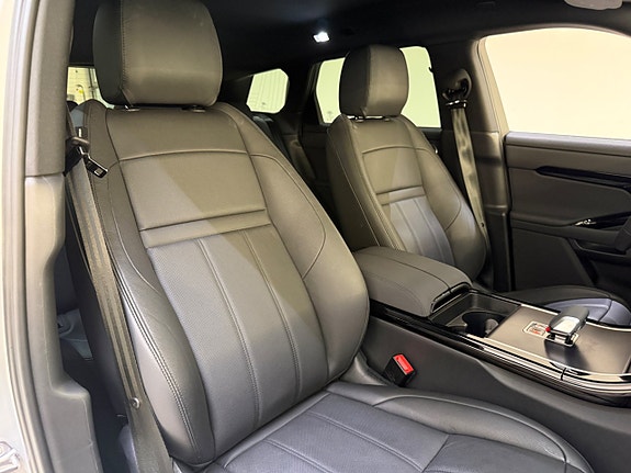Land Rover Range Rover Evoque 16 of 22