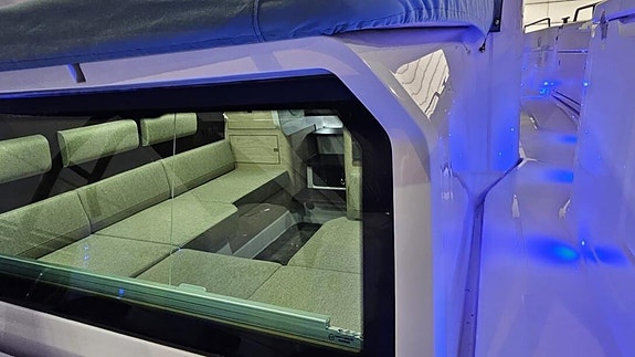 Axopar 45 XC Cross Cabin 2025 Finland 7 of 12