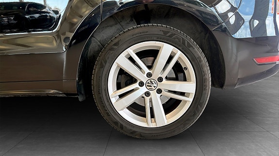 Volkswagen Sharan 6 of 15