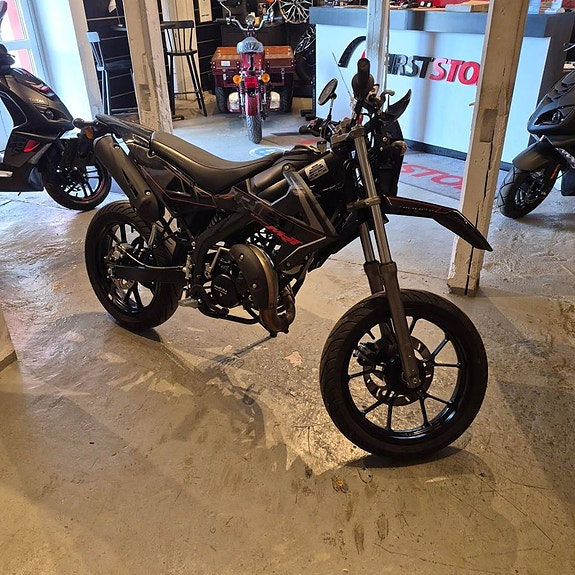 Rieju MRT SM Black Edition 2023