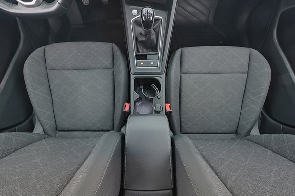Volkswagen Golf I 13 of 29