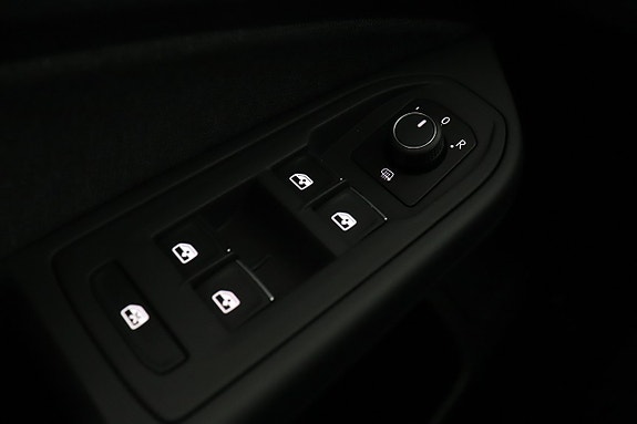 Volkswagen Golf I 21 of 29