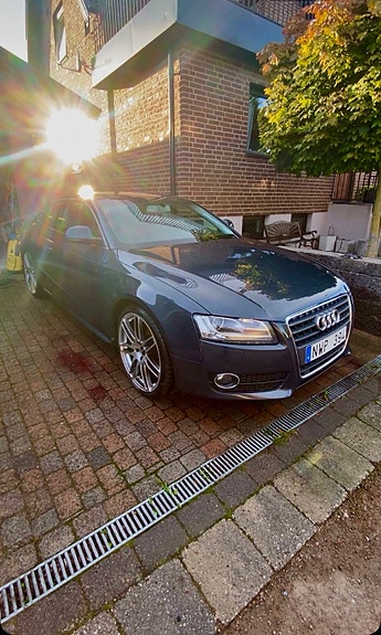 Audi A5 2 of 5